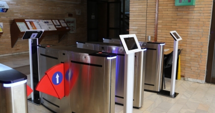 Bevezetik a látogatói kártyát Hargita Megye Tanácsa épületénél